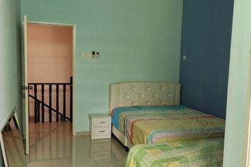 Taman Lapangan Hartamas Botani