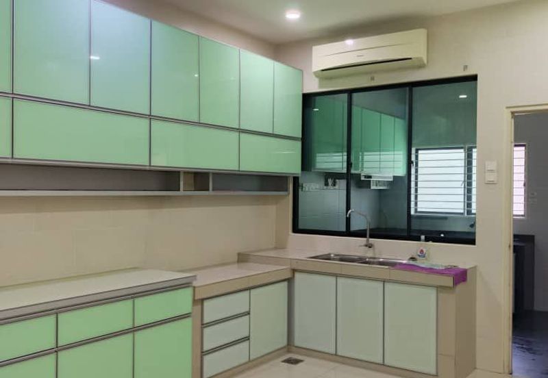 Taman Lapangan Hartamas Botani