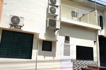 Taman Lapangan Hartamas Botani