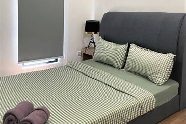 THE COVE HILLSIDE RESIDENCE