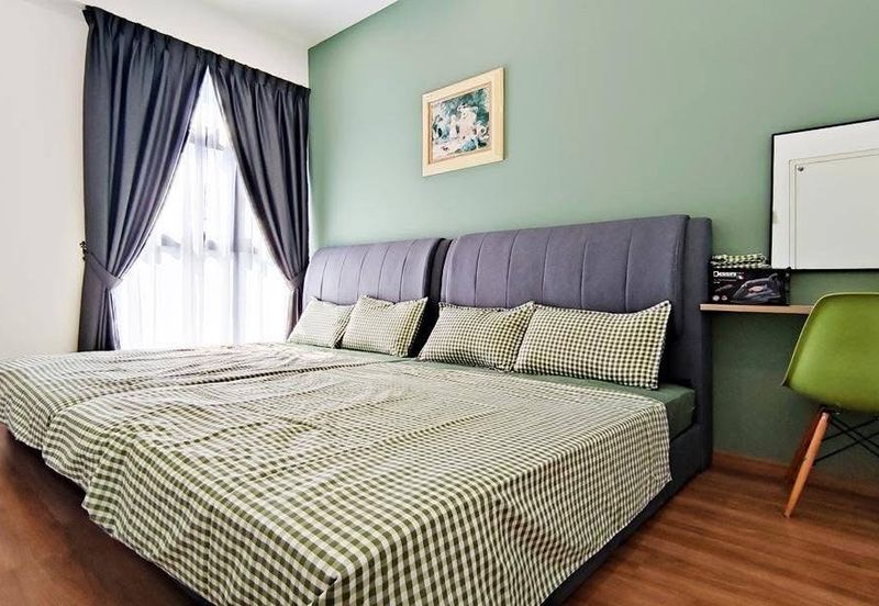 THE COVE HILLSIDE RESIDENCE