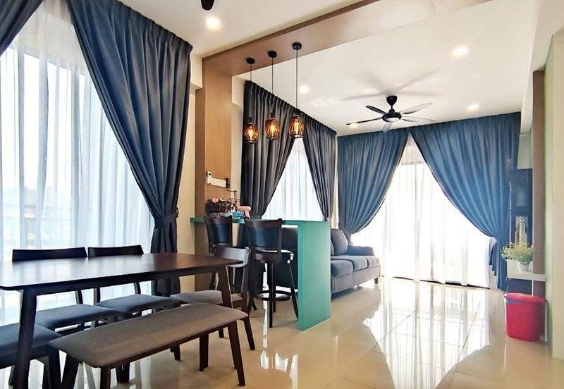 THE COVE HILLSIDE RESIDENCE