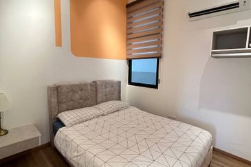 THE COVE HILLSIDE RESIDENCE