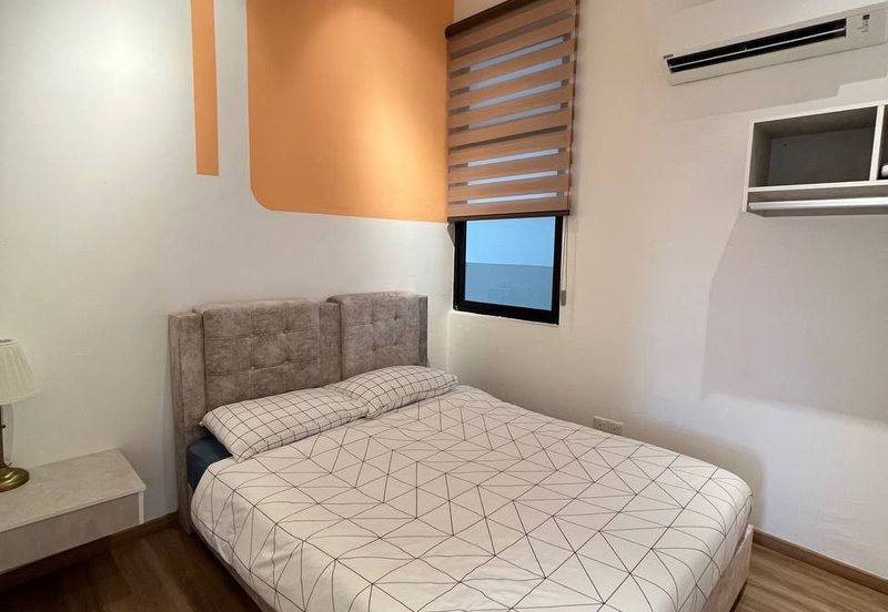 THE COVE HILLSIDE RESIDENCE