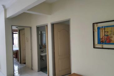 MERU VALLEY RESORT (GOLF VISTA APARTMENT