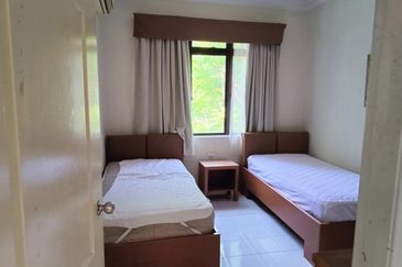 MERU VALLEY RESORT (GOLF VISTA APARTMENT