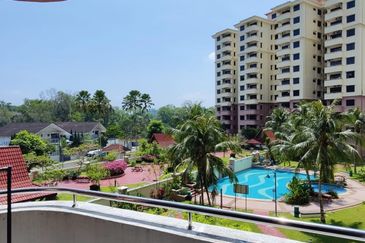 MERU VALLEY RESORT (GOLF VISTA APARTMENT