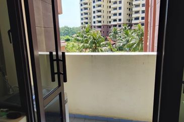 MERU VALLEY RESORT (GOLF VISTA APARTMENT