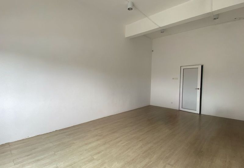 🏢 Bond Square Shop Lot 🚗 Facing Main Road | Ipoh