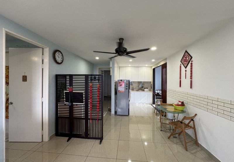 Upper East @ Tiger Lane