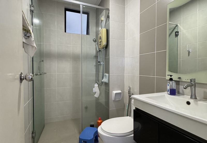 Upper East @ Tiger Lane