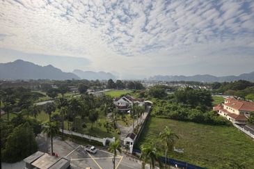 Upper East @ Tiger Lane