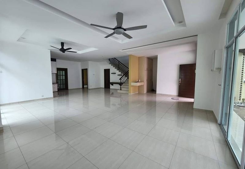 TAMAN MERU DESA PARK