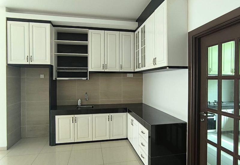 TAMAN MERU DESA PARK