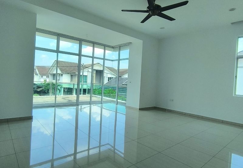 TAMAN MERU DESA PARK