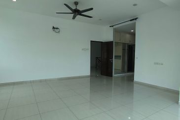 TAMAN MERU DESA PARK