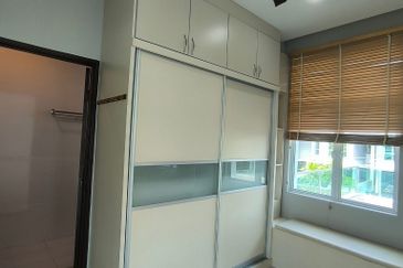 TAMAN MERU DESA PARK