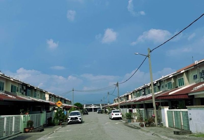 DESA LAHAT SRI -WANG