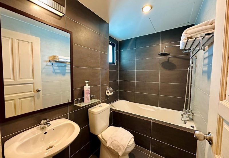 KINTA RIVERFRONT HOTEL & SUITES