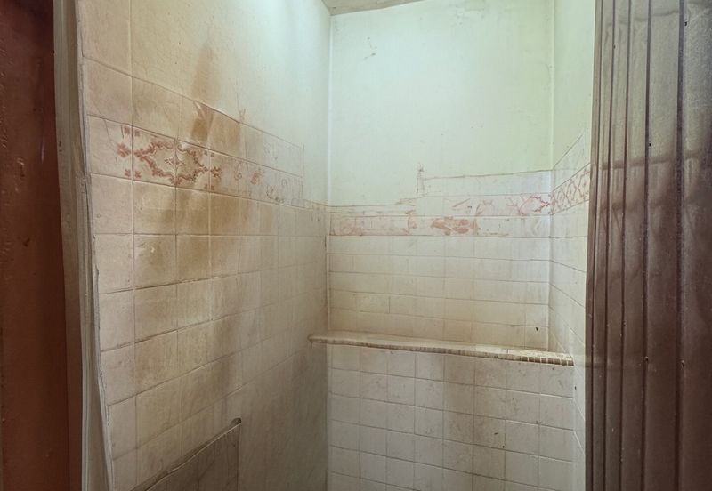 TAMAN PUTERI LINDUNGAN BULAN