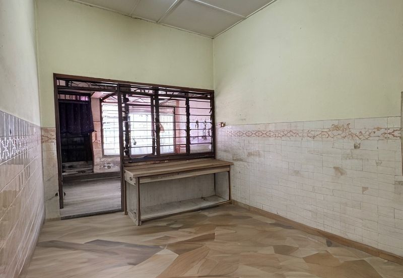 TAMAN PUTERI LINDUNGAN BULAN