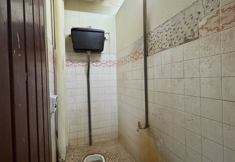 TAMAN PUTERI LINDUNGAN BULAN