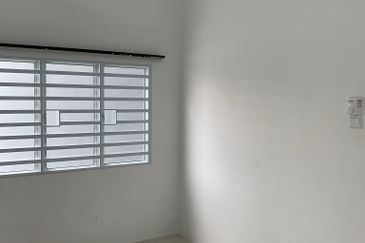 CASA RESIDENCES, CHEMOR