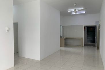 CASA RESIDENCES, CHEMOR