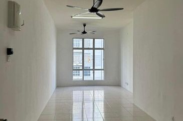 CASA RESIDENCES, CHEMOR