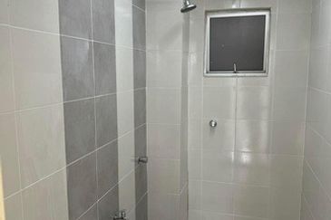 CASA RESIDENCES, CHEMOR