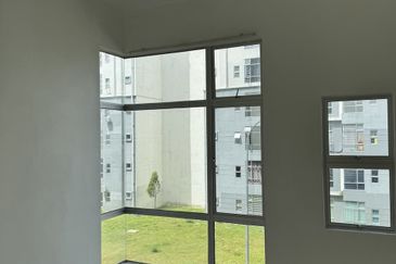 CASA RESIDENCES, CHEMOR