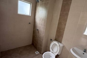 CASA RESIDENCES, CHEMOR