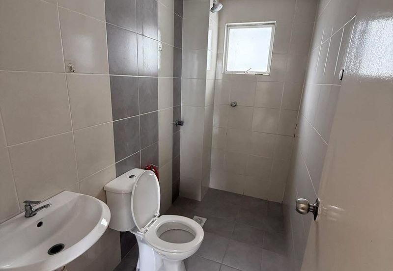 CASA RESIDENCES, CHEMOR