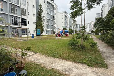 CASA RESIDENCES, CHEMOR