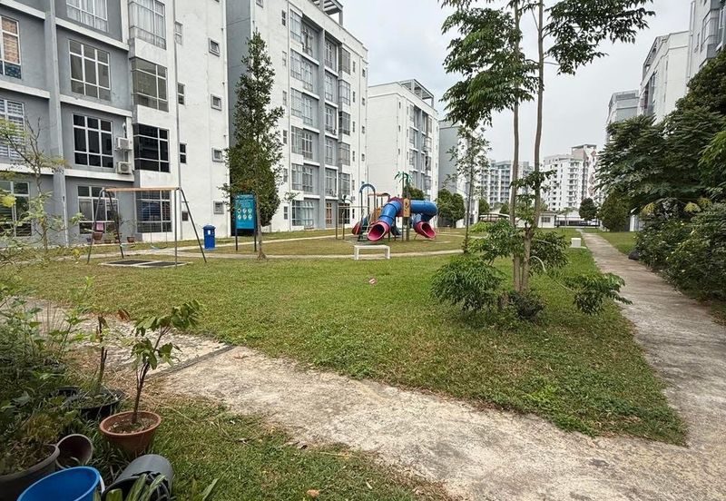 CASA RESIDENCES, CHEMOR