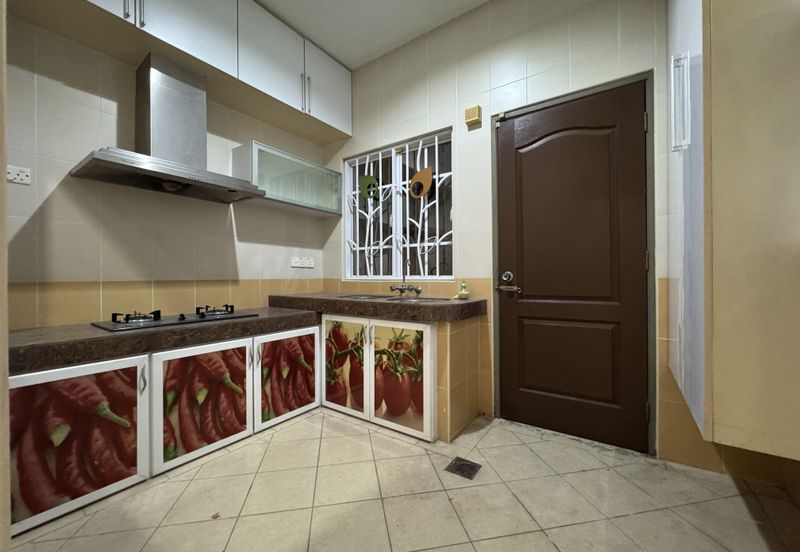 OFF JALAN PASIR PUTEH