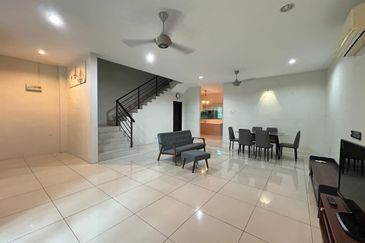 TAMAN MERU DESA PARK