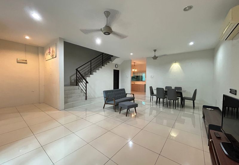 TAMAN MERU DESA PARK