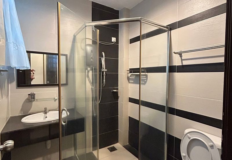 TAMAN MERU DESA PARK