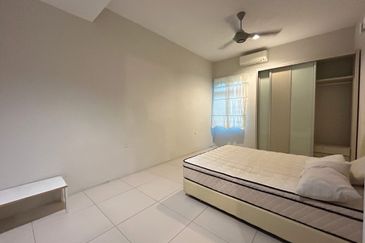 TAMAN MERU DESA PARK