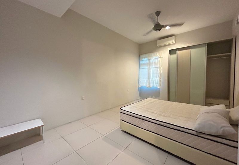 TAMAN MERU DESA PARK