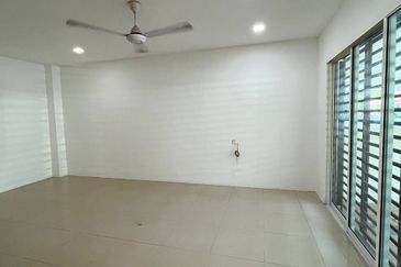 Taman Pengkalan Precinct 18