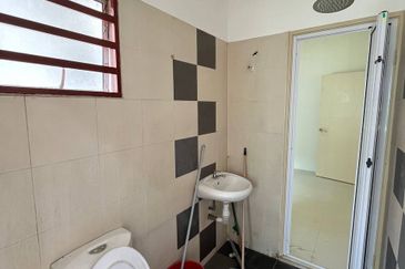 Taman Pengkalan Precinct 18