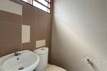 Taman Pengkalan Precinct 18