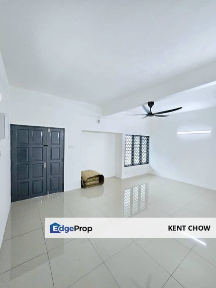 🌟 FOR SALE — RENOVATED & FREEHOLD 🌟  🏠 Double Storey Terrace House 📍 Ipoh Garden East, Perak, Ipoh