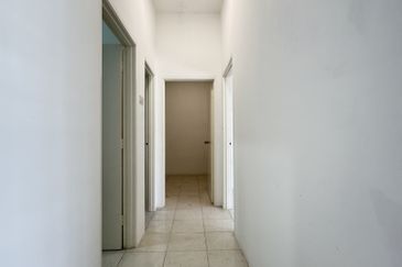 CASA RESIDENCES, CHEMOR