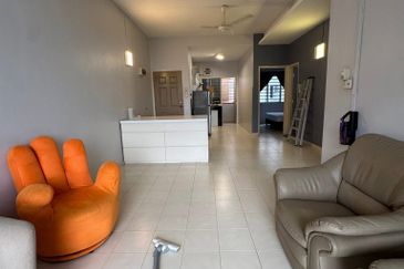 Alpine Village Apartment