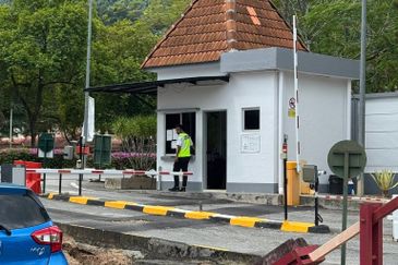 Alpine Village Apartment