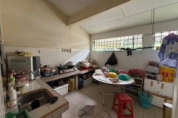 TAMAN LAPANGAN INDAH