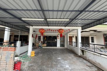 TAMAN LAPANGAN INDAH